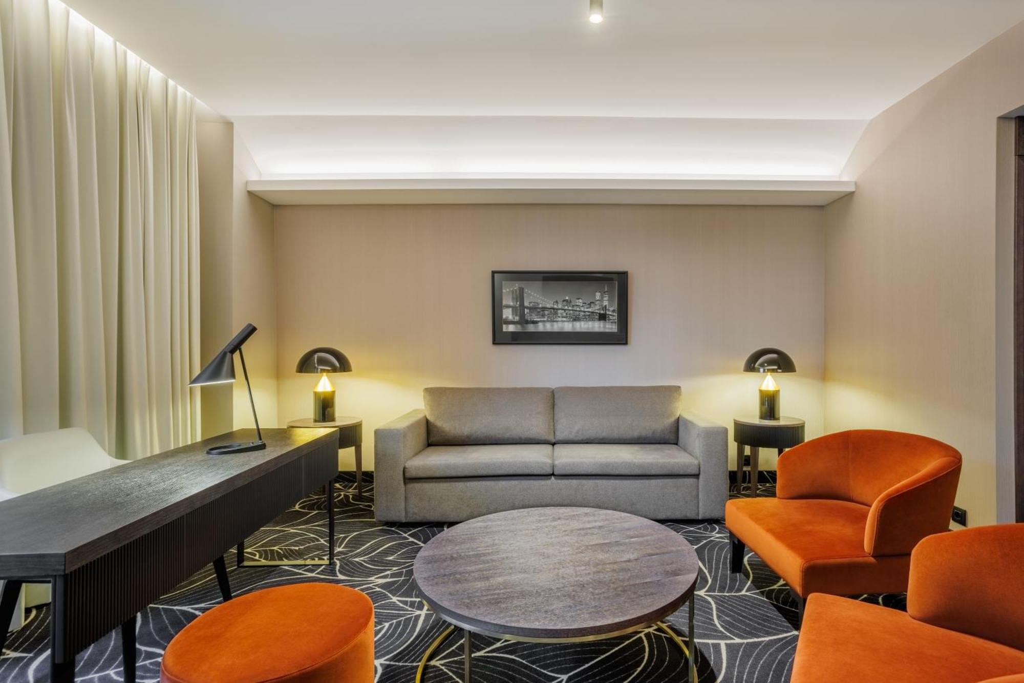 Movenpick Hotel Таллінн Екстер'єр фото