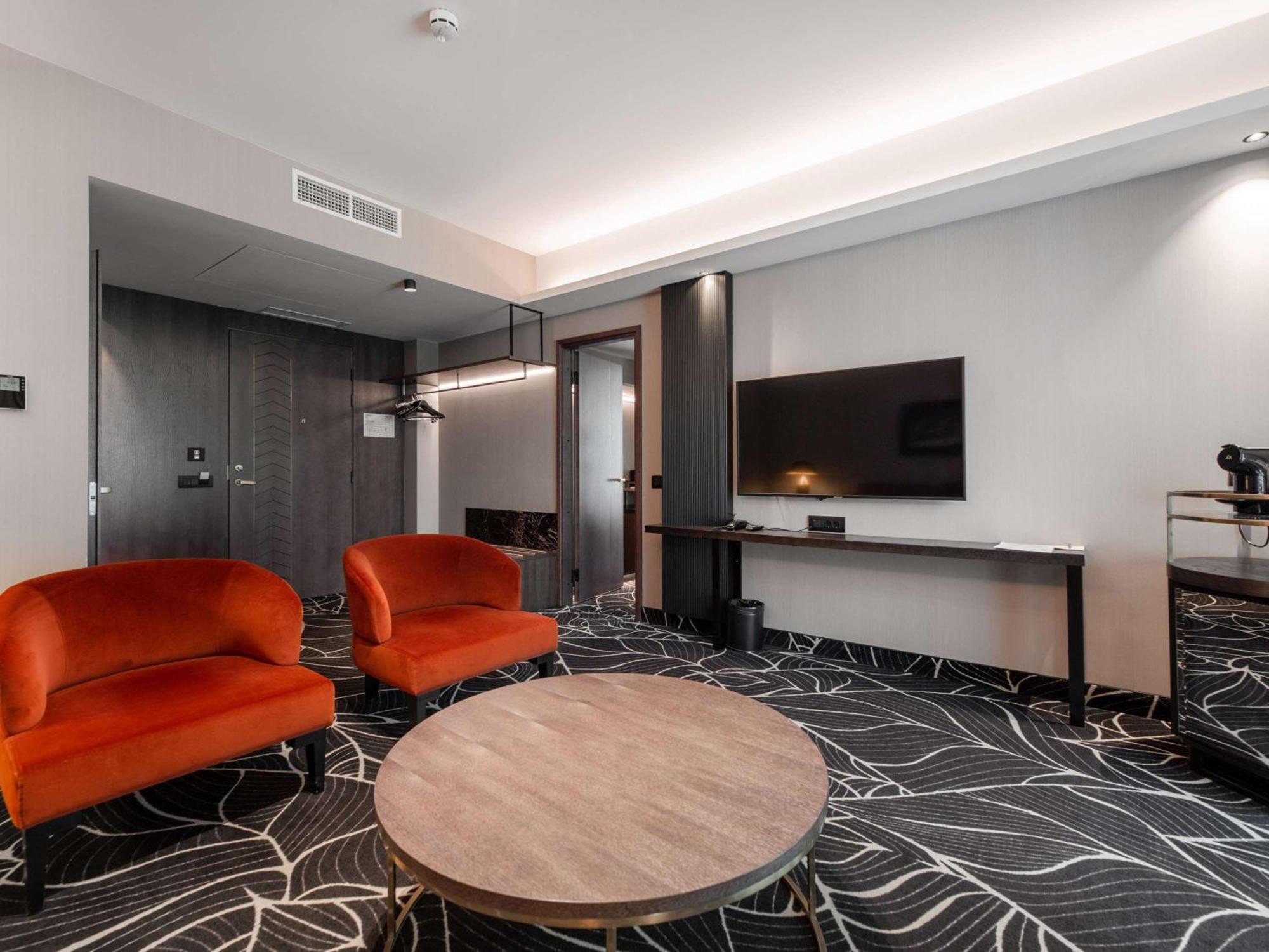 Movenpick Hotel Таллінн Екстер'єр фото